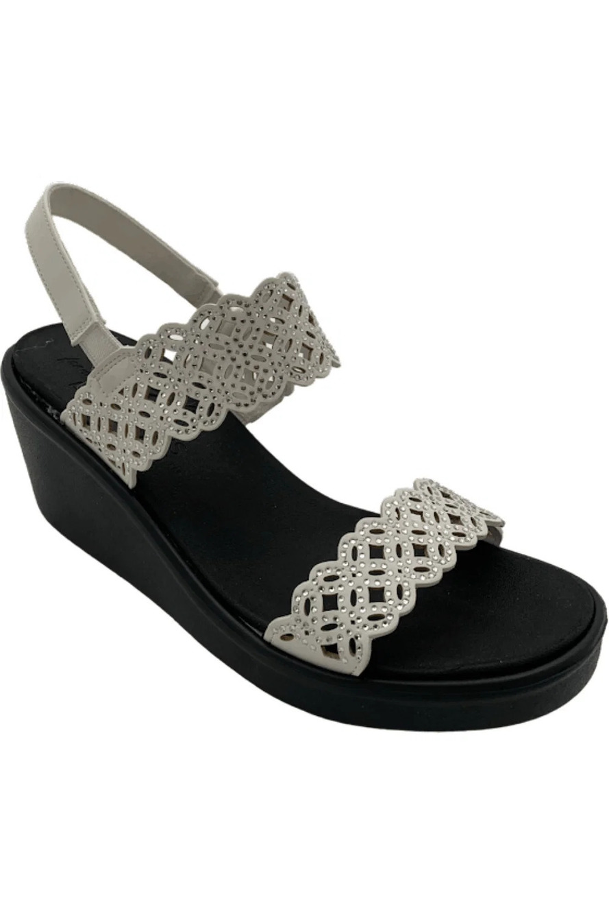 Skechers Scalloped Rhinestone Wedges Sassy Dayz White - Medium